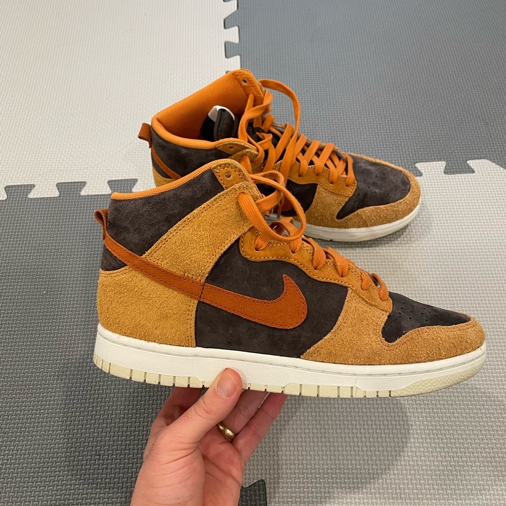 Nike Dunk High PRM Dark Russet